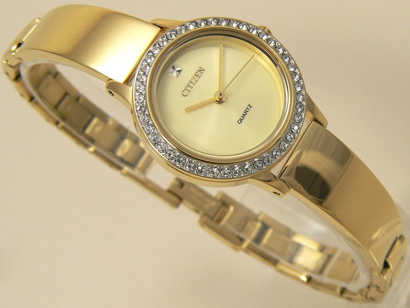 Đồng hồ Citizen EJ6132-55P - Phụ kiện dành cho phụ nữ hiện đại yêu cái đẹp