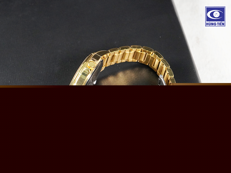 đồng hồ Citizen ED8142-51P