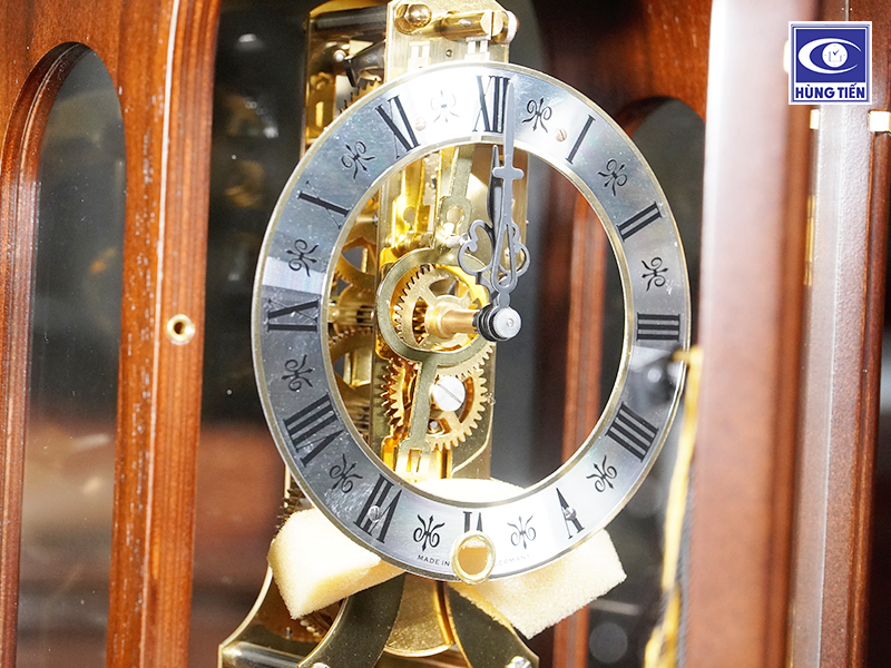 /images/dong-ho-de-ban-hermle-22712-030791-1645067382.jpg