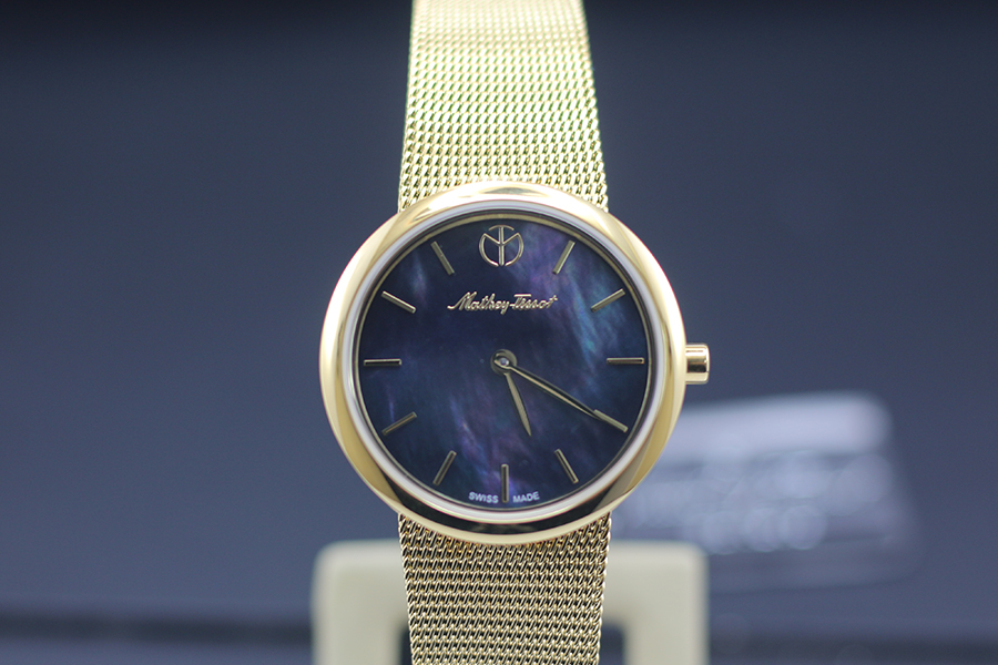 dong-ho-mathey-tissot-d403pyn