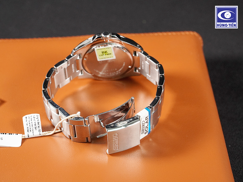 đồng hồ Seiko Solar SNE067P1