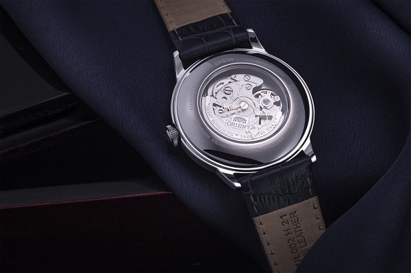 Orient 1010 -  Phiên bản đặc biệt chào mừng 1010 năm Thăng Long Hà Nội đã có mặt tại Đồng hồ Hùng Tiến
