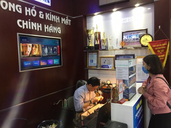 Thay pin đồng hồ tại Long Biên chính hãng, cam kết chất lượng